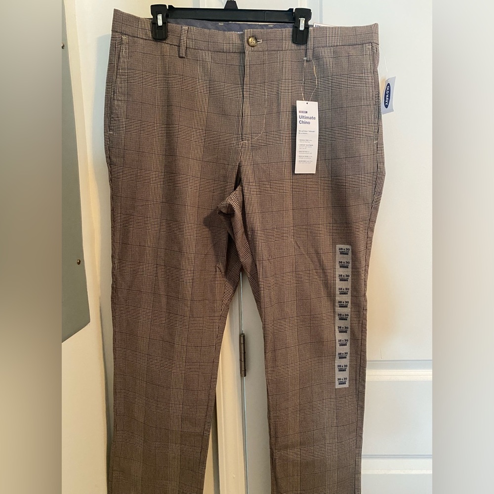 Men’s Ulimate Slim Chino Pants